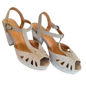 Jeffrey Campbell Havana Cathy Retro Style Gray Suede T-Strap Sling Back Heel - 6